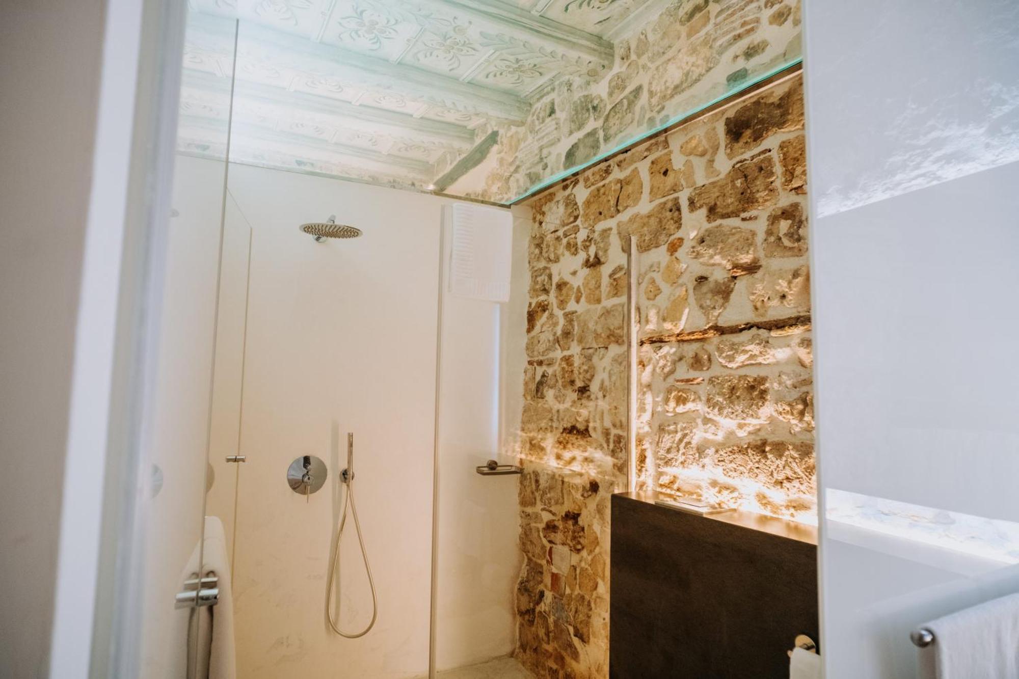 Ambrosia-Timeless Hosting Hotel Palermo Bagian luar foto